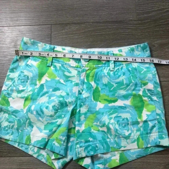 Lilly Pulitzer The Callahan Short Poolside Blue Size 2 - Picture 10 of 11
